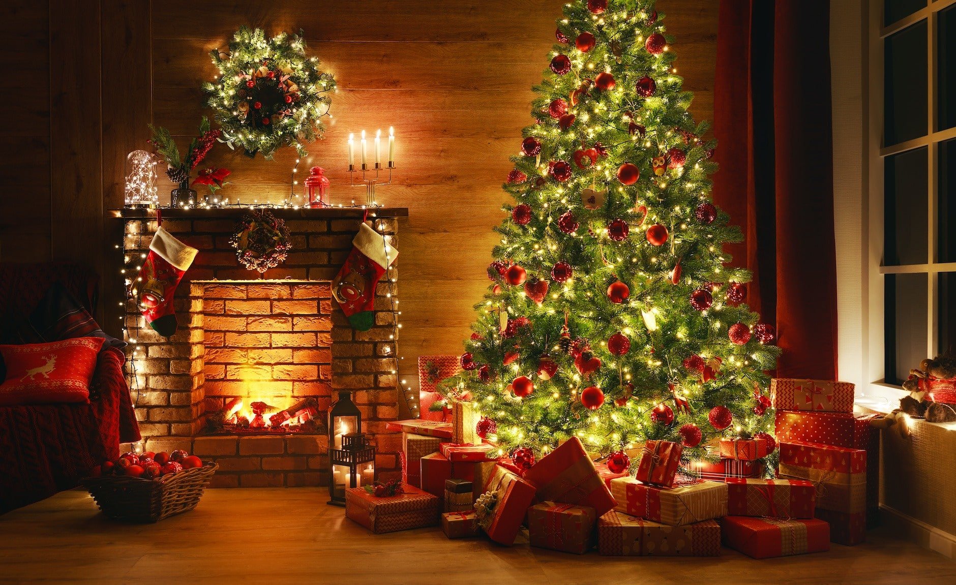 Navigating the Skies: Finding Affordable Christmas Airfare