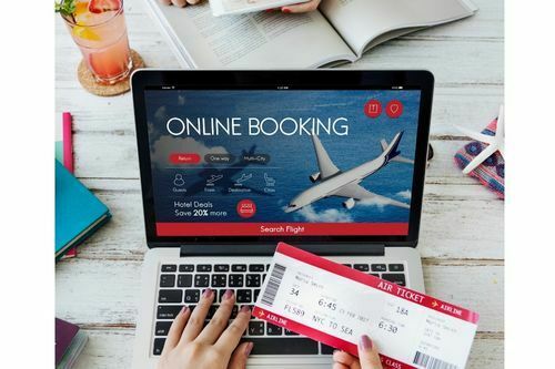 The Sky’s the Limit: Why Online Flight Ticket Booking is the Smart Way to Travel