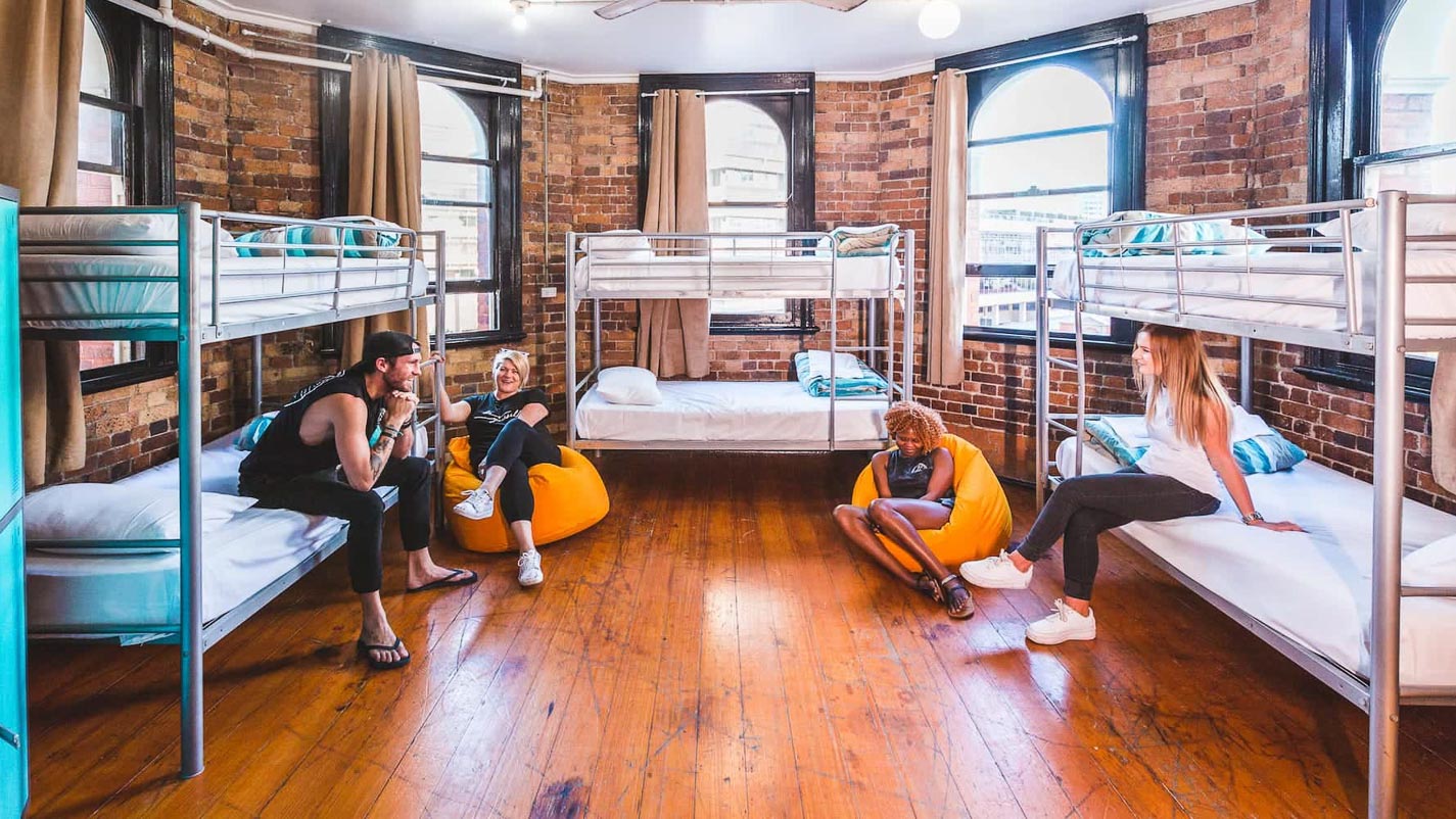 The Ultimate Guide to Affordable Group Travel: Making Memories Without Breaking the Bank